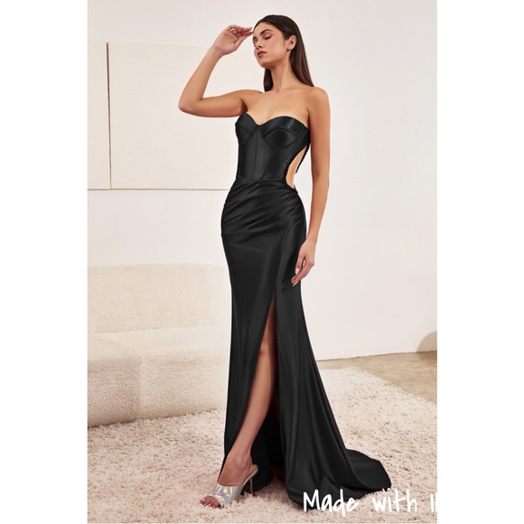 NEW Strapless satin corset gown - Picture 4 of 5